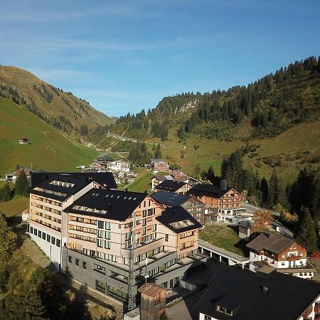 Apartment In Schroecken Near The Ski Area エクステリア 写真