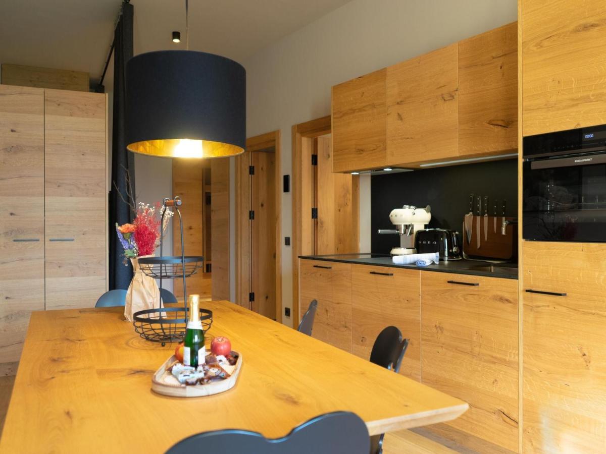 Apartment In Schroecken Near The Ski Area エクステリア 写真